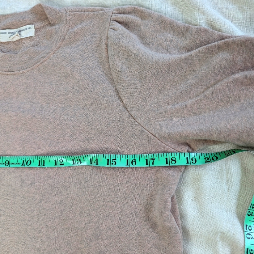 Urban Outfitters women's   Sweater size M color cream - Picture 6 of 7